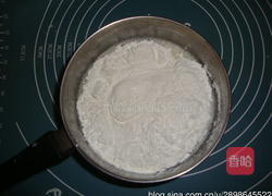 紫薯冰皮月饼的做法图解2