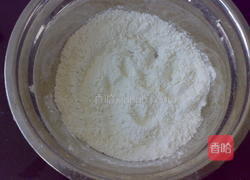 蔓越莓雪糕披萨的做法图解3