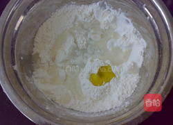 蔓越莓雪糕披萨的做法图解4