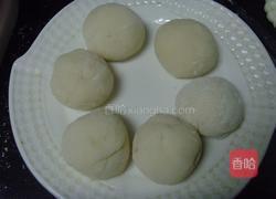 哈密瓜冰皮月饼的做法图解7