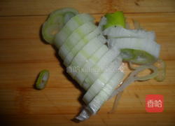 红烧鱿鱼的做法图解1