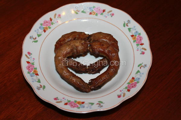 悠闲小吃麻辣鸡脖