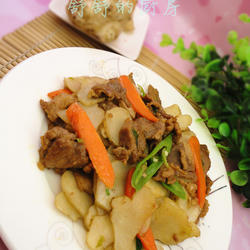 洋芋头炒肉片的做法[图]