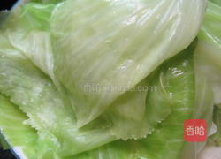 蚝油翡脆包菜卷的做法图解3
