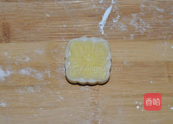 椰丝奶黄冰皮月饼的做法图解16