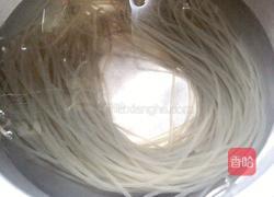 杂酱酸辣粉的做法图解2