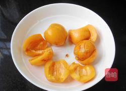鲜枇杷蜜枣瘦肉汤的做法图解4