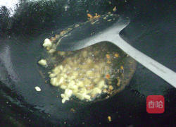 炒腊猪耳朵的做法图解2