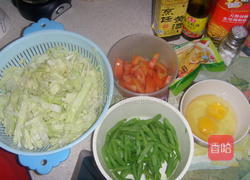 快手炒面的做法图解1