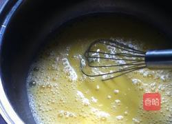 海苔肉松蛋糕卷的做法图解2