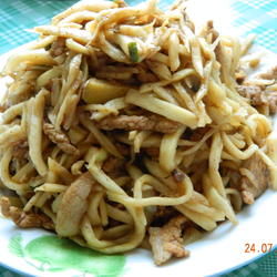 茭白炒肉丝的做法[图]