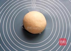 牛肉披萨的做法图解1