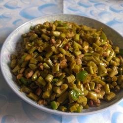 酸豆角炒肉的做法[图]