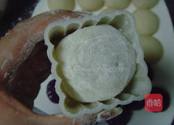 紫薯冰皮月饼的做法图解10