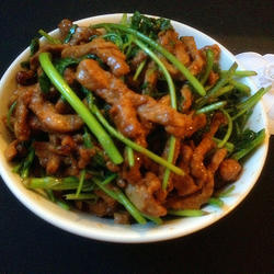 芫爆牛肉丝的做法[图]