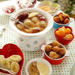 美颜花果茶火锅的做法[图]
