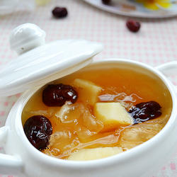 银耳红枣马蹄糖水的做法[图]