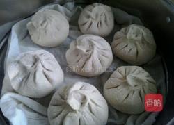 包菜鸡蛋粉丝包子的做法图解12