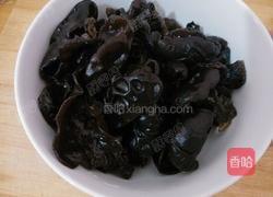 炝炒野生木耳的做法图解3