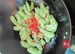 清炒扁豆的做法图解6