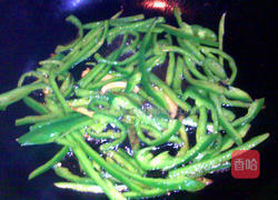 青椒榨菜丝炒鸡蛋的做法图解7