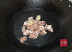 桑叶排骨汤的做法图解2