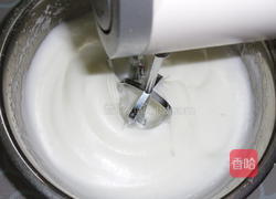 新年快乐蛋糕卷的做法图解6