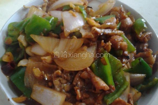 青椒洋葱炒牛蛙
