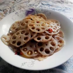 炝拌椒油藕片的做法[图]