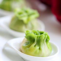 豆腐蛋黄翡翠包的做法[图]