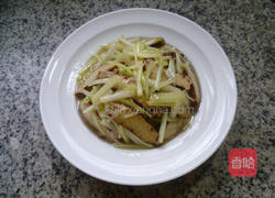 韭菜芽炒香干的做法图解7