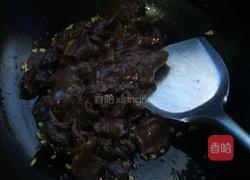 清炒红乳牛肝菌的做法图解4