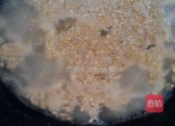 牛奶鸡蛋麦片粥的做法图解4