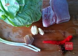 手撕包菜的做法图解1