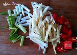 手撕包菜的做法图解3