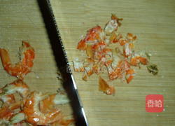 香煎虾米肠的做法图解1