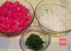 番茄酱汁比目鱼的做法图解1