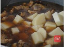 土豆烧鸡块的做法图解6