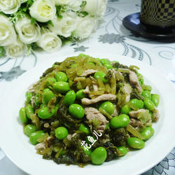 咸菜里脊肉炒毛豆的做法[图]