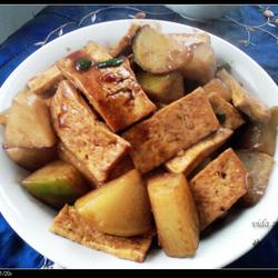 蚝皇豆腐焖萝卜的做法[图]