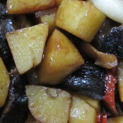 香菇烧土豆的做法[图]