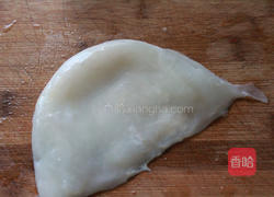 洋葱目鱼包菜的做法图解3