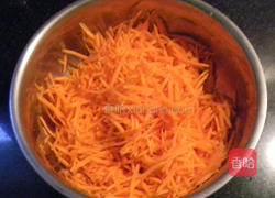 胡罗卜馅包子的做法图解7