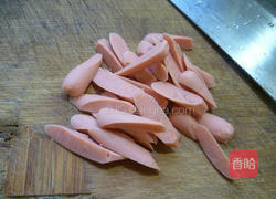 火腿肠香干炒梅豆的做法图解4