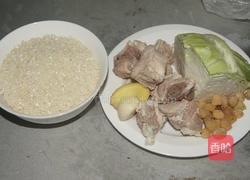 包菜排骨粥的做法图解1