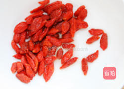 红枣麦片枸杞粥的做法图解4