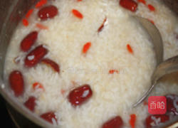 红枣麦片枸杞粥的做法图解7