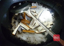 洋葱香干炒茭白的做法图解7