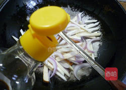 洋葱香干炒茭白的做法图解10