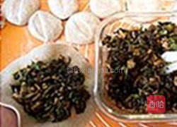 荞面荠菜豆渣包的做法图解5